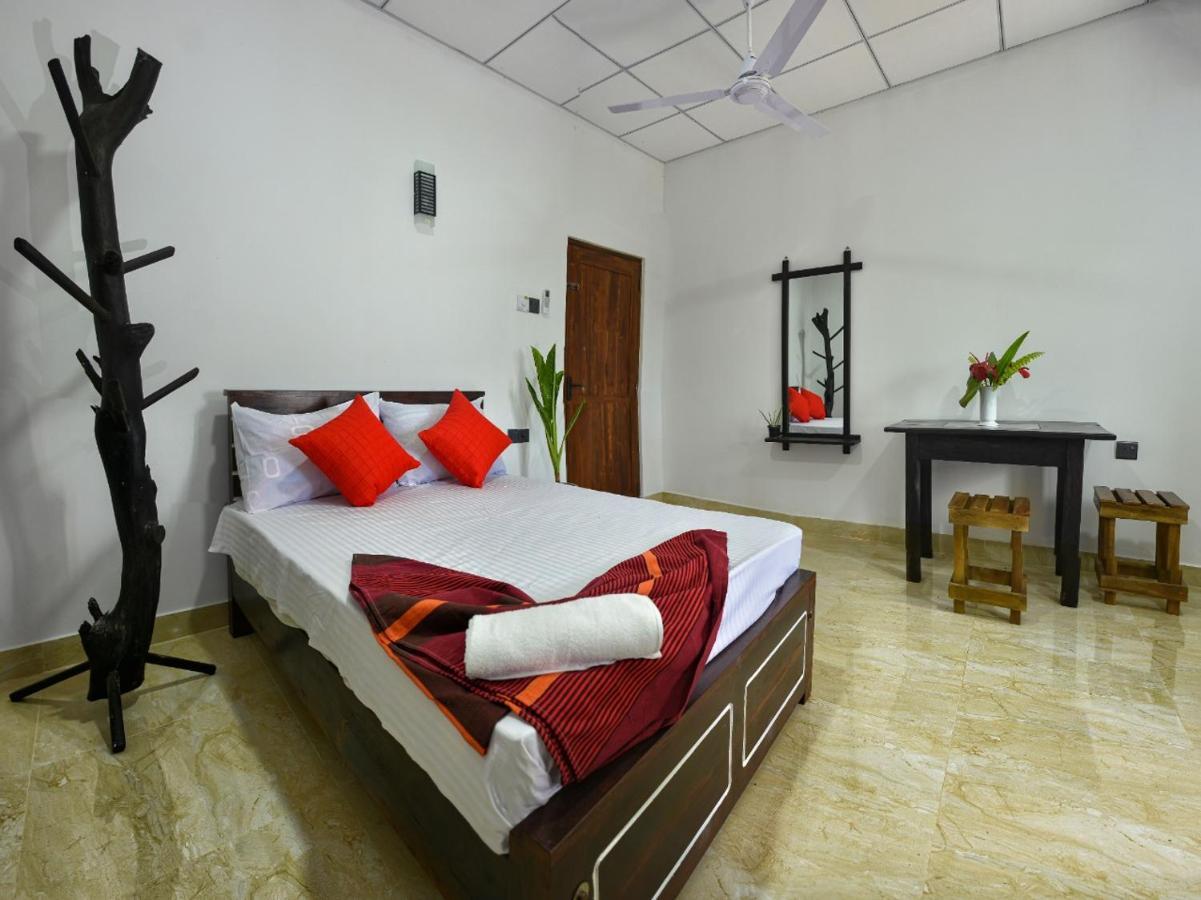 Antharaa Villa อนุราธปุระ ภายนอก รูปภาพ